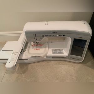 Embroidery and sewing machine Brother